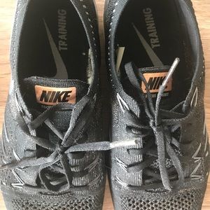 NIKE⚡️women’s sneakers, black/copper focus flyknit